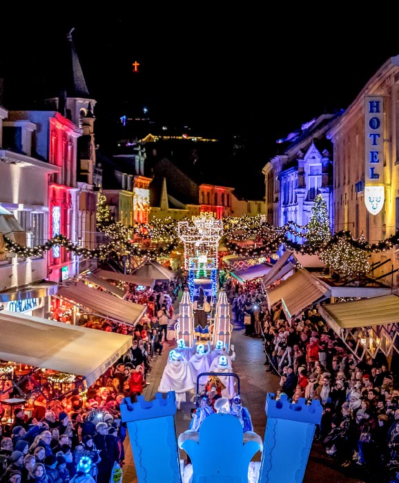 best-christmas-parades-europe