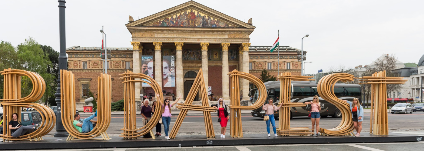visit-budapest-hungary