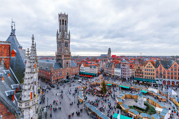 Best Christmas Markets in Europe - Bruges Christmas market - Copyright SilvanBachmann