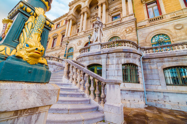 Bilbao European Best Destinations - Copyright LucVi