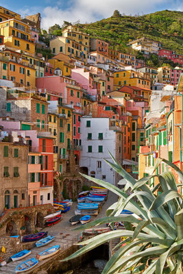 Cinque Terre - European Best Destinations - Riomaggiore in Cinque Terre - Copyright Anette Andersen