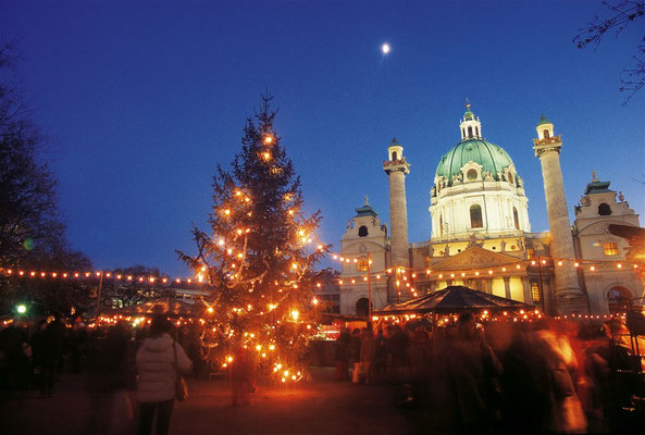 Best Christmas Markets in Europe - Vienna Christmas Market © Günther Eszöl
